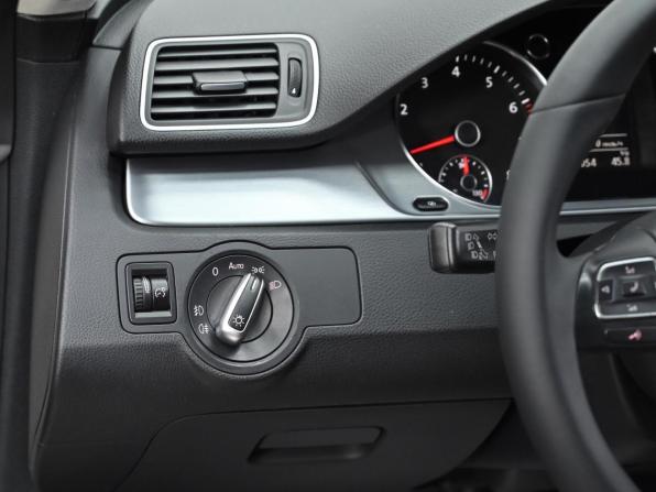 Volkswagen Passat CC I Рестайлинг с пробегом 2012 года, цена 1 249 000 рублей, 145000 км, седан, Автокод Объявления