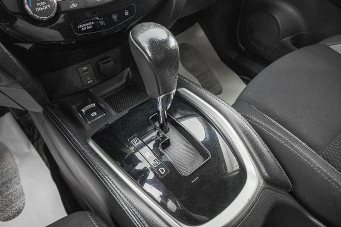 Nissan Qashqai II Рестайлинг с пробегом 2019 года, цена 1 709 000 рублей, 124000 км, внедорожник, Автокод Объявления