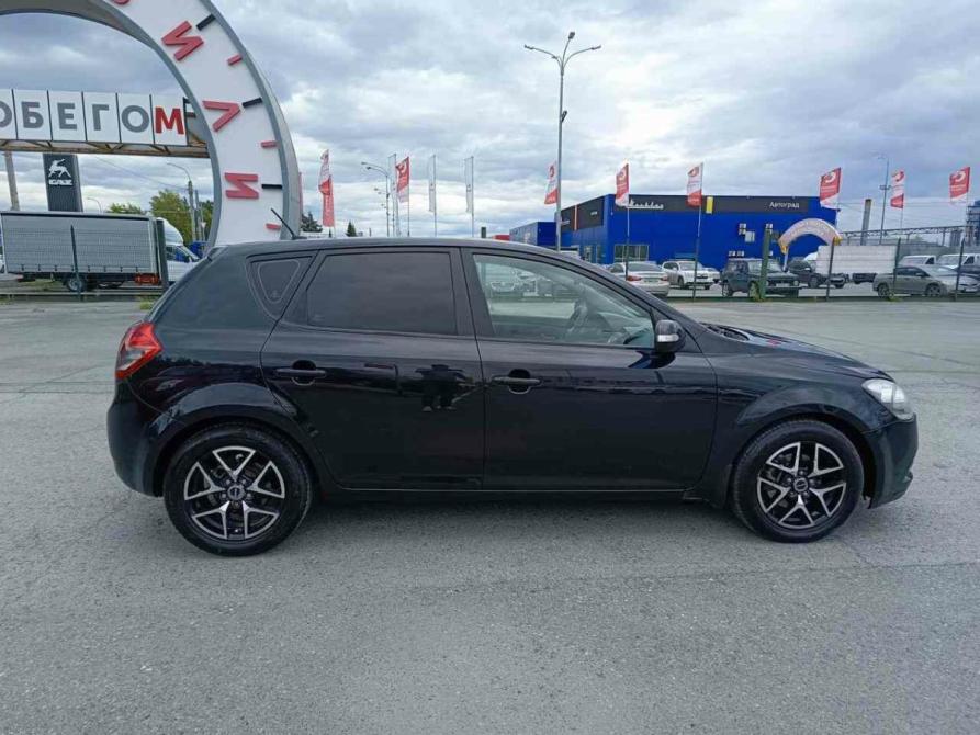 Kia Ceed I Рестайлинг Тюмень  - изображение 8