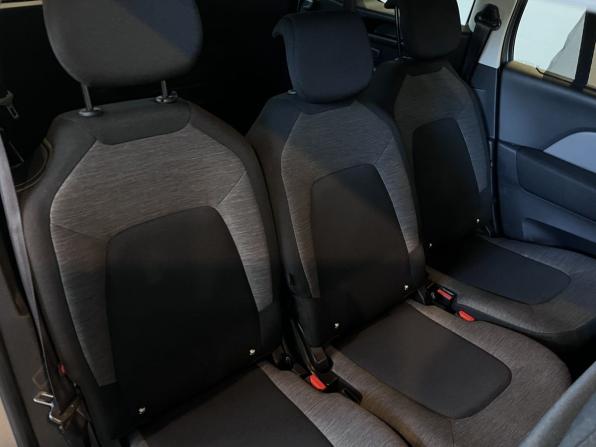Citroen C4 Picasso II Рестайлинг с пробегом 2017 года, цена 1 420 000 рублей, 116040 км, компактвэн, Автокод Объявления
