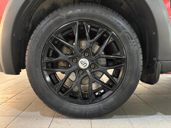 Renault Sandero II с пробегом 2018 года, цена 999 000 рублей, 181379 км, хэтчбек, Автокод Объявления