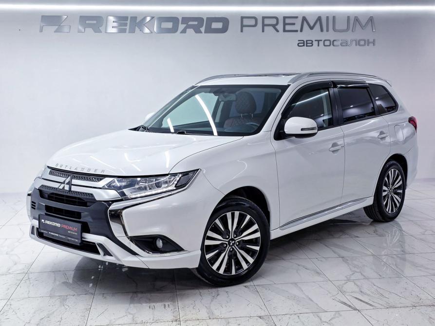 Mitsubishi Outlander III Рестайлинг 3 Уфа  - изображение 1