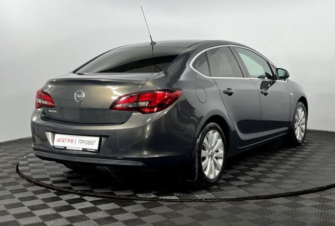 Opel Astra H Рестайлинг с пробегом 2014 года, цена 845 000 рублей, 117679 км, седан, Автокод Объявления