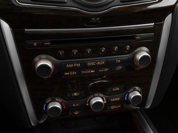 Nissan Pathfinder IV с пробегом 2015 года, цена 1 770 000 рублей, 180748 км, внедорожник, Автокод Объявления