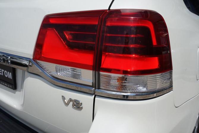 Toyota Land Cruiser 200 Series Рестайлинг 2 с пробегом 2015 года, цена 5 350 000 рублей, 229000 км, внедорожник, Автокод Объявления