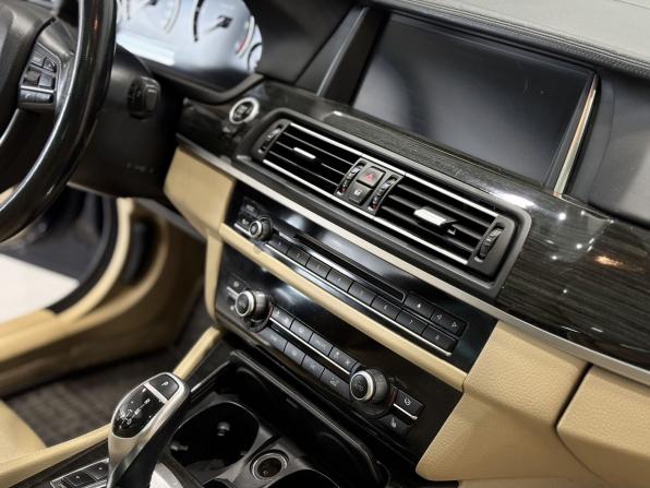 BMW 5 серии VI (F10/F11/F07) Рестайлинг с пробегом 2016 года, цена 2 499 000 рублей, 188490 км, универсал, Автокод Объявления