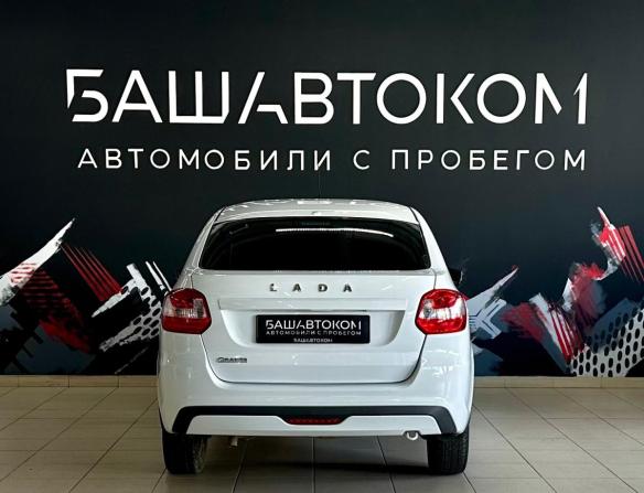 Lada (ВАЗ) Granta I Рестайлинг с пробегом 2024 года, цена 865 000 рублей, 21776 км, лифтбек, Автокод Объявления