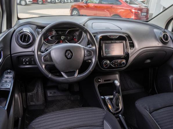 Renault Kaptur I с пробегом 2017 года, цена 1 235 000 рублей, 171515 км, внедорожник, Автокод Объявления