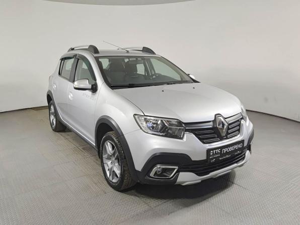 Renault Sandero II Рестайлинг с пробегом 2019 года, цена 916 000 рублей, 165000 км, хэтчбек, Автокод Объявления