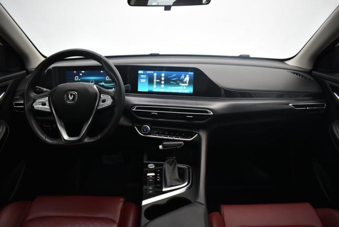 Changan Eado Plus с пробегом 2023 года, цена 1 275 000 рублей, 115245 км, седан, Автокод Объявления