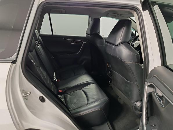 Toyota RAV4 V (XA50) с пробегом 2021 года, цена 3 149 000 рублей, 112958 км, внедорожник, Автокод Объявления