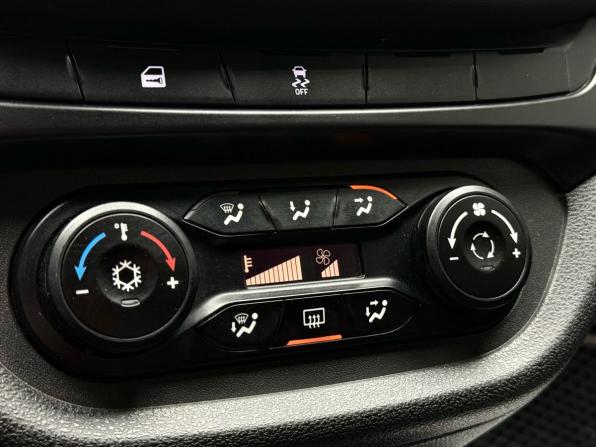 Lada (ВАЗ) Vesta I с пробегом 2020 года, цена 1 249 000 рублей, 49571 км, универсал, Автокод Объявления