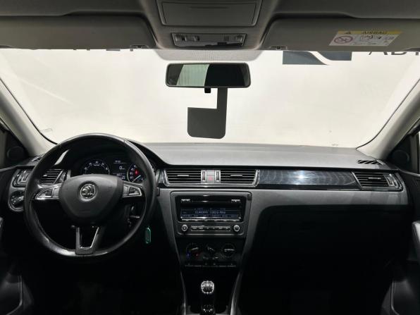 Skoda Rapid I с пробегом 2015 года, цена 859 000 рублей, 139817 км, лифтбек, Автокод Объявления