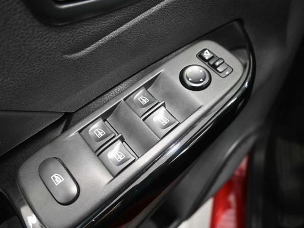 Renault Kaptur I с пробегом 2019 года, цена 1 499 900 рублей, 97000 км, внедорожник, Автокод Объявления