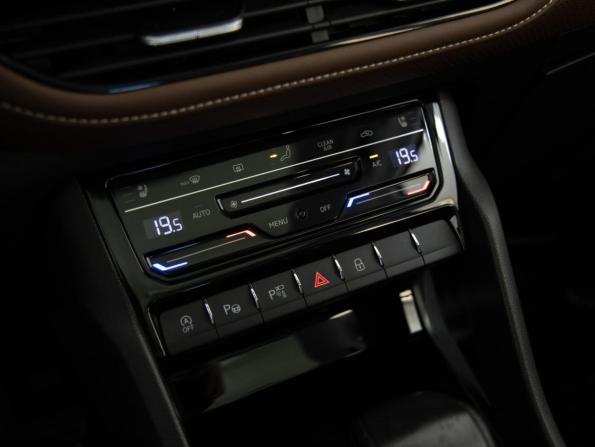 Skoda Kodiaq I Рестайлинг с пробегом 2023 года, цена 4 399 000 рублей, 27593 км, внедорожник, Автокод Объявления
