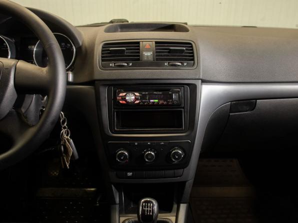 Skoda Yeti I с пробегом 2012 года, цена 745 000 рублей, 185258 км, внедорожник, Автокод Объявления