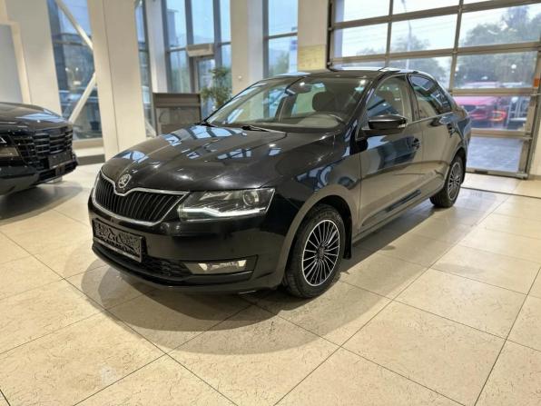 Skoda Rapid I Рестайлинг с пробегом 2019 года, цена 1 449 000 рублей, 102000 км, лифтбек, Автокод Объявления