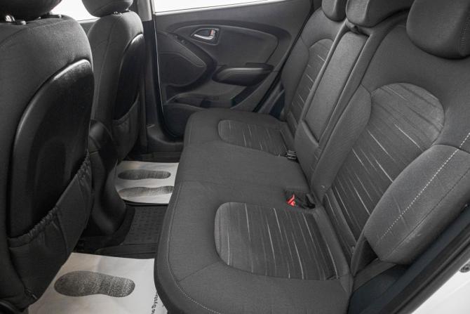 Hyundai ix35 I Рестайлинг с пробегом 2015 года, цена 1 599 000 рублей, 168000 км, внедорожник, Автокод Объявления