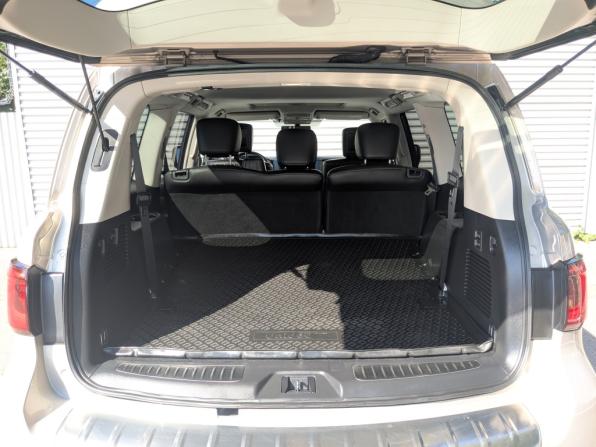Infiniti QX80 I Рестайлинг 2 с пробегом 2019 года, цена 4 690 000 рублей, 137388 км, внедорожник, Автокод Объявления