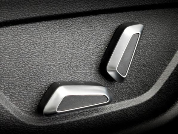 Geely Coolray I Рестайлинг с пробегом 2024 года, цена 2 440 000 рублей, 16955 км, внедорожник, Автокод Объявления