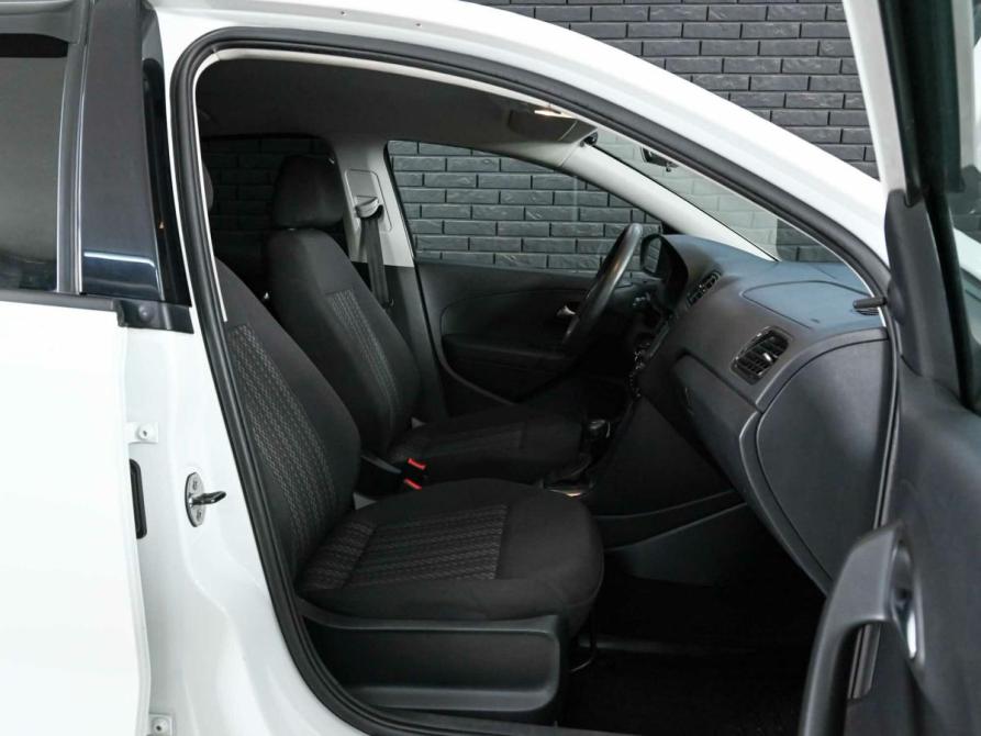 Volkswagen Polo V Рестайлинг Екатеринбург  - изображение 10