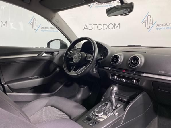 Audi A3 III (8V) Рестайлинг с пробегом 2016 года, цена 1 689 000 рублей, 153869 км, седан, Автокод Объявления