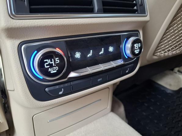 Audi Q7 II (4M) с пробегом 2015 года, цена 3 430 000 рублей, 137852 км, внедорожник, Автокод Объявления