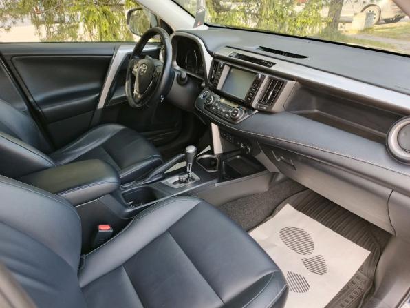 Toyota RAV4 IV (XA40) Рестайлинг с пробегом 2017 года, цена 1 999 000 рублей, 242437 км, внедорожник, Автокод Объявления