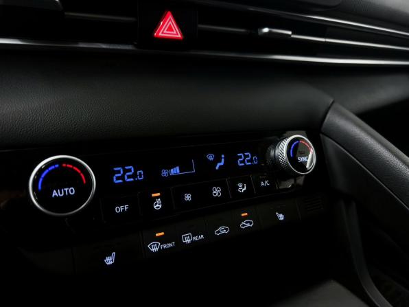 Hyundai Elantra VII (CN7) с пробегом 2021 года, цена 2 200 000 рублей, 26988 км, седан, Автокод Объявления