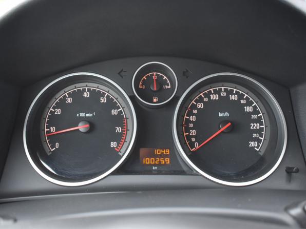 Opel Astra H Рестайлинг с пробегом 2011 года, цена 670 000 рублей, 100259 км, хэтчбек, Автокод Объявления