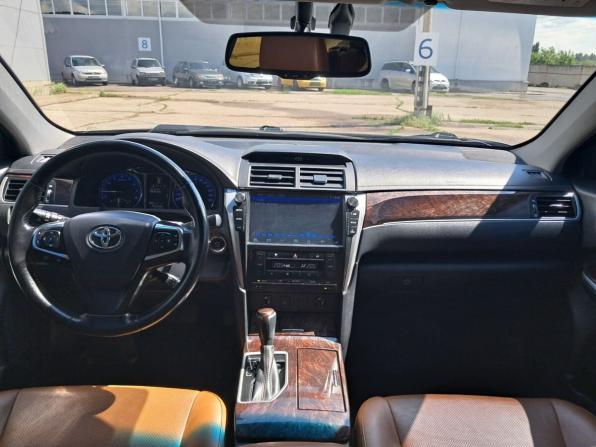 Toyota Camry VII (XV50) Рестайлинг с пробегом 2016 года, цена 2 135 000 рублей, 196000 км, седан, Автокод Объявления
