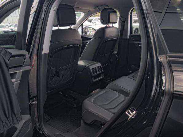 Volkswagen Touareg III с пробегом 2018 года, цена 4 110 000 рублей, 129288 км, внедорожник, Автокод Объявления