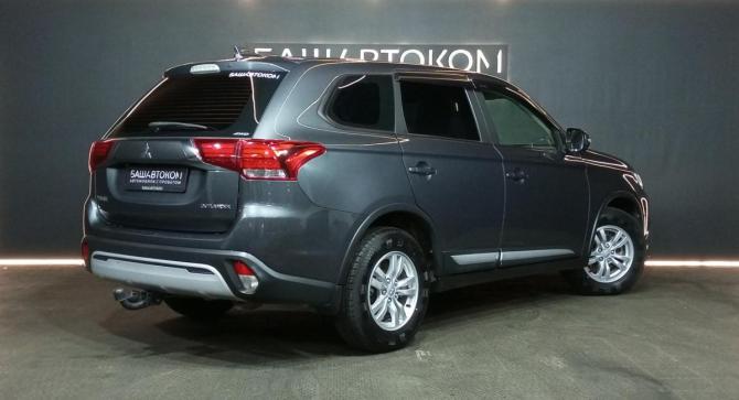 Mitsubishi Outlander III Рестайлинг 3 с пробегом 2019 года, цена 1 980 000 рублей, 145250 км, внедорожник, Автокод Объявления