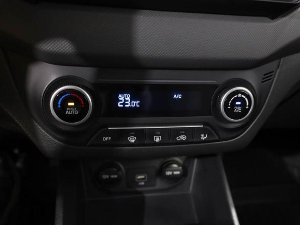 Hyundai Creta I Рестайлинг с пробегом 2021 года, цена 1 949 000 рублей, 104602 км, внедорожник, Автокод Объявления