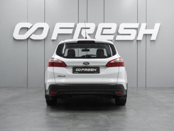 Ford Focus III с пробегом 2013 года, цена 665 000 рублей, 296321 км, универсал, Автокод Объявления