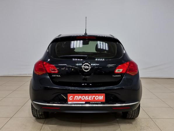 Opel Astra J Рестайлинг с пробегом 2014 года, цена 800 000 рублей, 143552 км, хэтчбек, Автокод Объявления