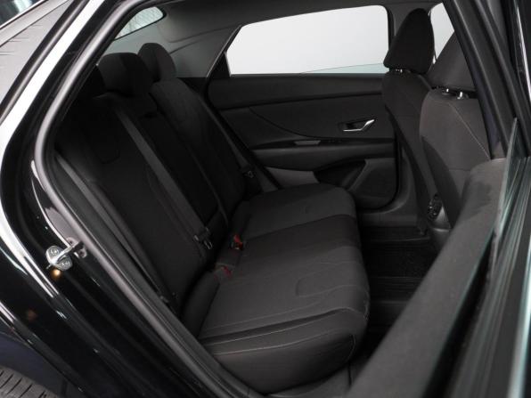 Hyundai Elantra VII (CN7) с пробегом 2021 года, цена 2 199 000 рублей, 25096 км, седан, Автокод Объявления