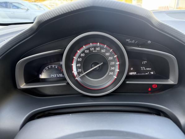 Mazda 3 III (BM) с пробегом 2013 года, цена 990 000 рублей, 143722 км, седан, Автокод Объявления