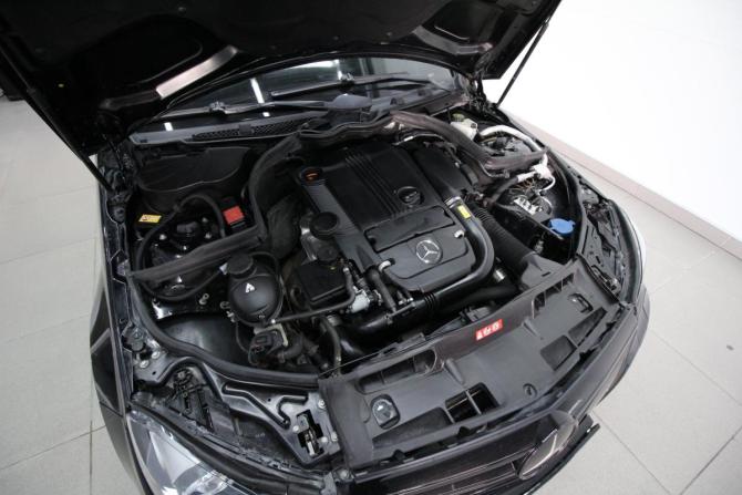 Mercedes-Benz C-Класс III (W204) Рестайлинг с пробегом 2012 года, цена 1 600 000 рублей, 226653 км, седан, Автокод Объявления