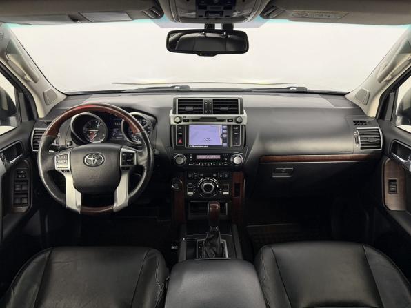 Toyota Land Cruiser Prado 150 Series Рестайлинг 1 с пробегом 2017 года, цена 3 450 000 рублей, 160330 км, внедорожник, Автокод Объявления