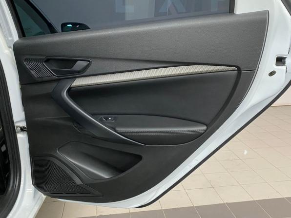 Lada (ВАЗ) Vesta I Рестайлинг (NG) с пробегом 2024 года, цена 1 010 000 рублей, 97647 км, седан, Автокод Объявления