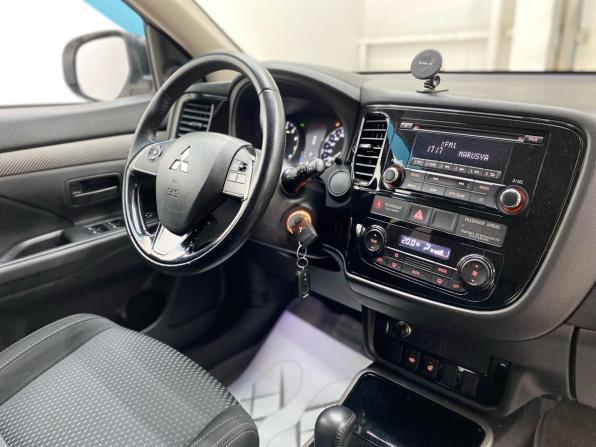 Mitsubishi Outlander III Рестайлинг 3 с пробегом 2018 года, цена 1 880 000 рублей, 83913 км, внедорожник, Автокод Объявления
