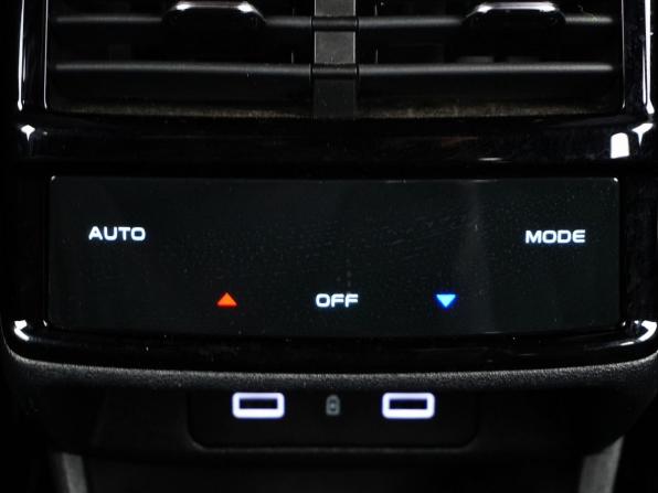 Geely Monjaro I с пробегом 2024 года, цена 3 150 000 рублей, 45900 км, внедорожник, Автокод Объявления
