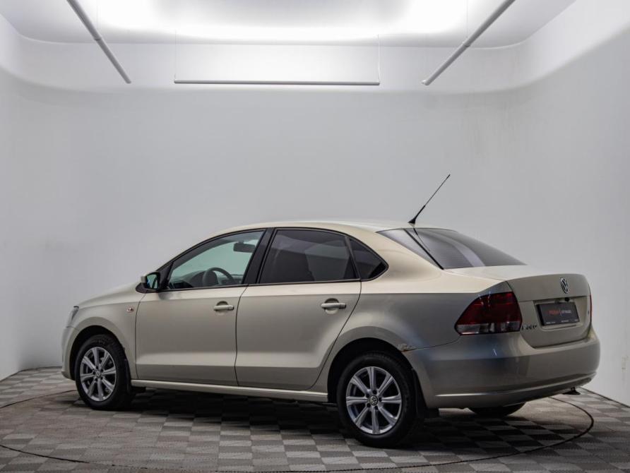 Volkswagen Polo V Москва  - изображение 7