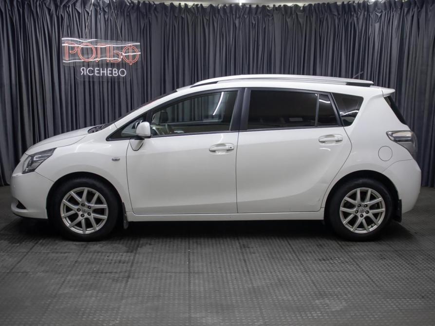 Toyota Verso I Москва  - изображение 8