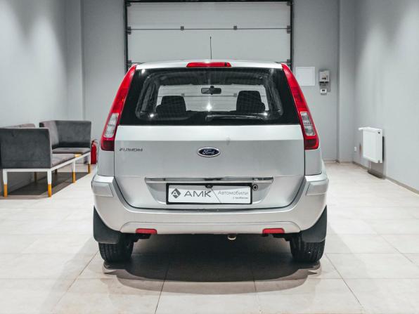 Ford Fusion I Рестайлинг с пробегом 2011 года, цена 603 901 рубль, 103857 км, хэтчбек, Автокод Объявления