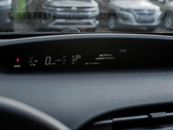 Toyota Prius III (XW30) с пробегом 2009 года, цена 940 000 рублей, 335871 км, лифтбек, Автокод Объявления