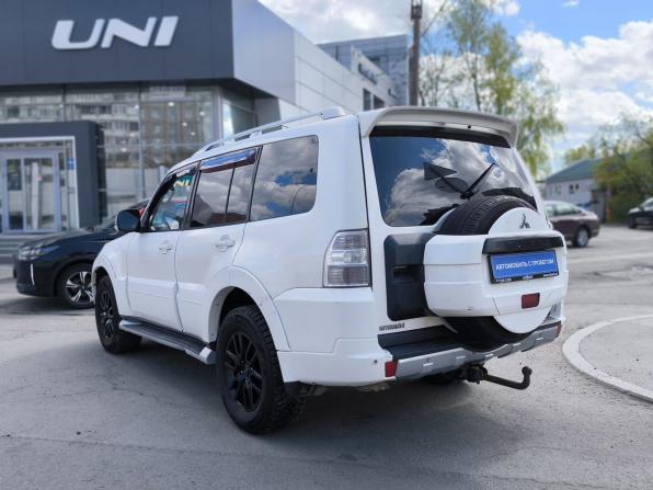 Mitsubishi Pajero IV с пробегом 2011 года, цена 1 150 000 рублей, 608810 км, внедорожник, Автокод Объявления