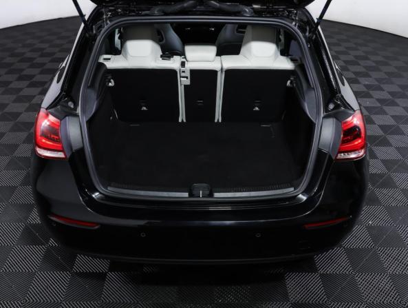 Mercedes-Benz A-Класс IV (W177) с пробегом 2019 года, цена 1 880 000 рублей, 151268 км, хэтчбек, Автокод Объявления