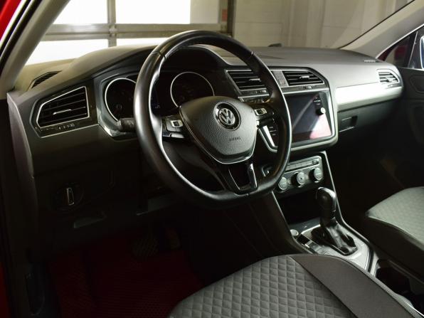 Volkswagen Tiguan II с пробегом 2020 года, цена 3 085 995 рублей, 55042 км, внедорожник, Автокод Объявления